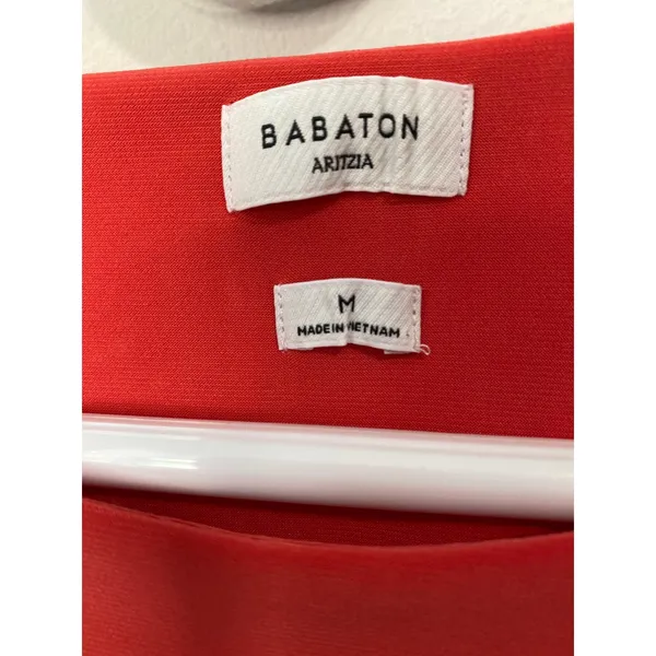 Babaton Aritzia Double Layer Fitted Sleeveless Top Size Medium, Red - Image 2