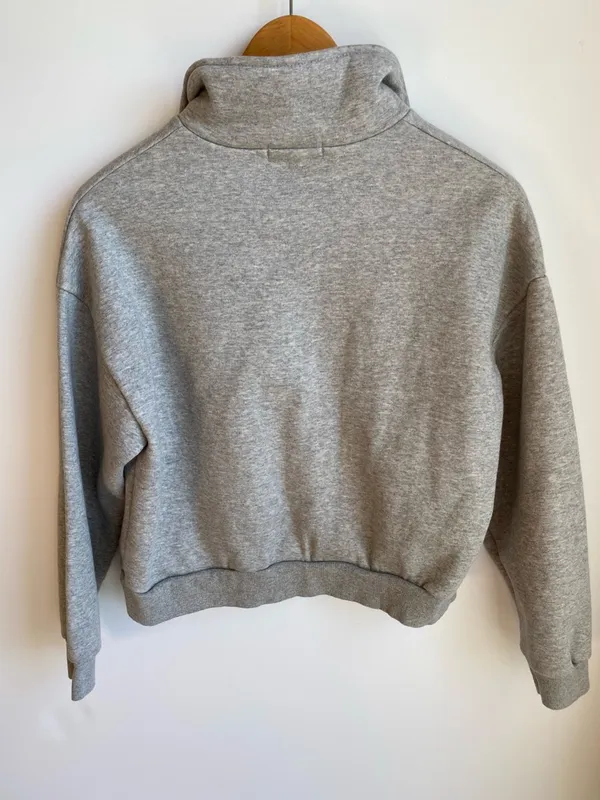 My Call New York Health and Racquet Club Crop Collared Sweatshirt Gray - Image 6