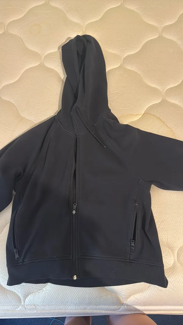 Old Navy jacket - Image 3
