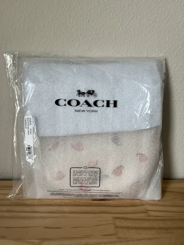 Coach Purse - Image 13