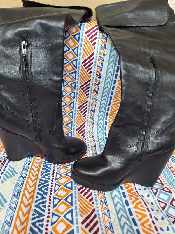 Lauren Ralph Lauren Wilda Black Leather Wedge Knee High Foldover Boots Size 6.5 - Image 3