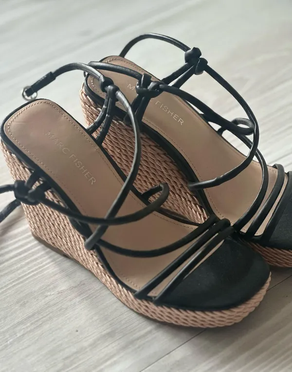 Marc Fisher Wedges - Image 4