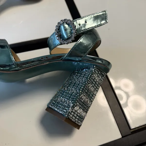 💎 Title Betsey Johnson SB-BEA Light Blue Rhinestone Block Heels ✨ Size 7M - Image 6