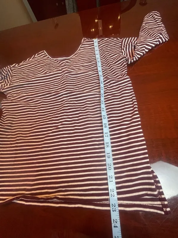 LOFT Ann Taylor Striped 3/4 Sleeve Boatneck Top Burgundy White Cotton Blend Sz M - Image 6