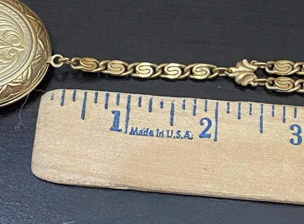 Vintage Signed 1928 Scroll Chain Link Gold-tone Locket Pendant 30” Necklace - Image 10