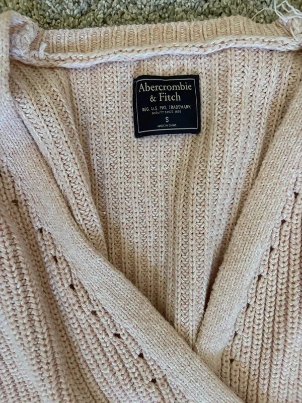 Pink sweater - Image 4