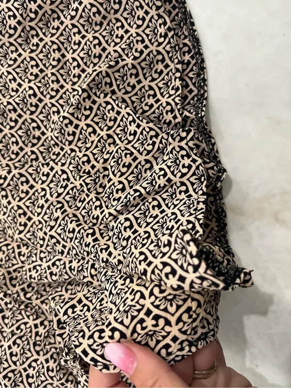 Reformation Black & Cream Printed Romper Size XS - Image 2
