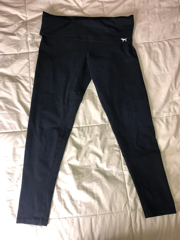 PINK Victoria’s Secret Yoga Leggings - Image 3