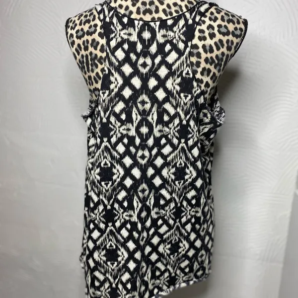 Maurices Black and White Geometric Tank Top - Image 5