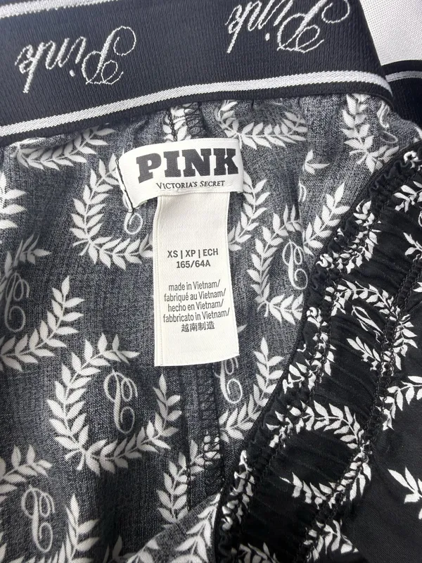 PINK Victoria's Secret Shorts Pajama Medium - Image 3