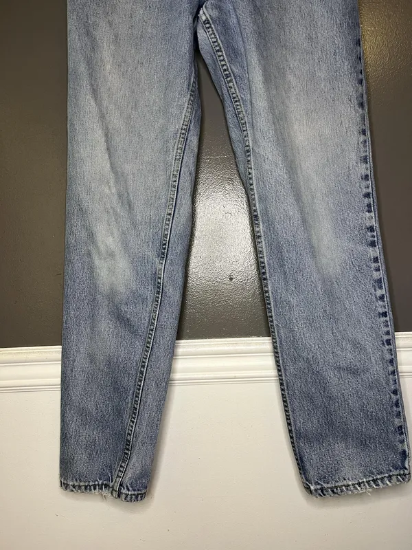 Levis Relaxed Tapered Jeans Womens 10L Light Wash Blue High Rise Denim Pants - Image 3