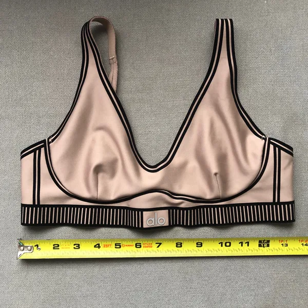Alo Yoga Airlift Line Up Bra Taupe S - Image 3