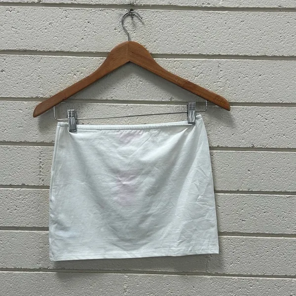 Edikted White Mini Skirt size S NWT - Image 9
