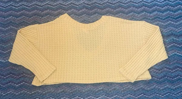 Urban Outfitters Oversized Crop Sweater - Image 7