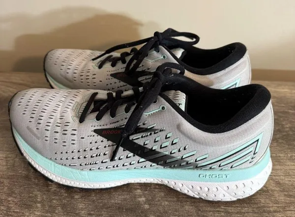 Brooks Ghost 13 Running Sneakers Gray Women’s Size 9.5 Lace Up - Image 5