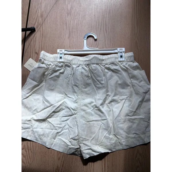 Universal Threads New Women’s Shorts Cotton Rayon Elastic Waistband Cream Large - Image 3
