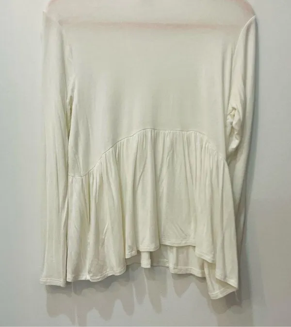 GAZE Regular Blouse ruffle white blouse sz small - Image 3