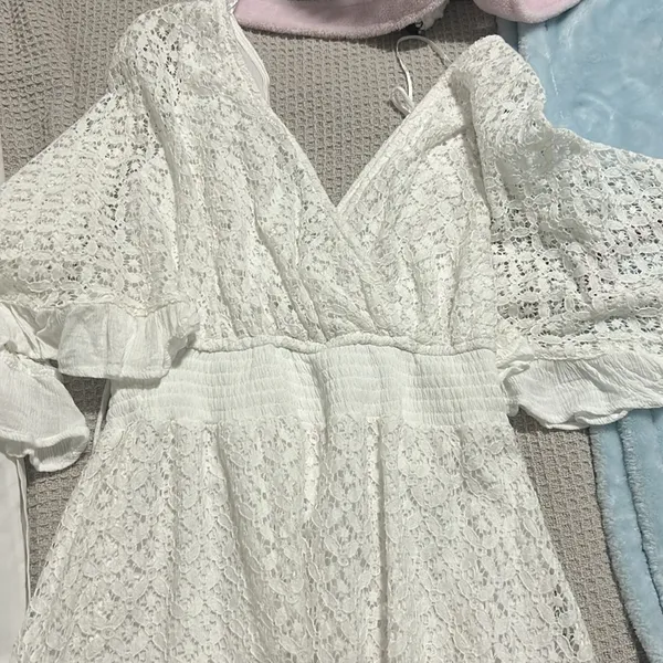 Japer white romper/dress size small - Image 7