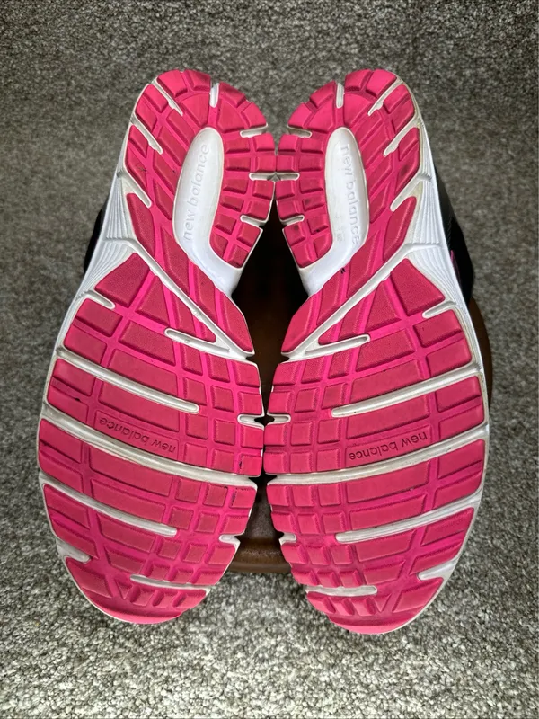 New Balance 543 Woman's Comfort Ride Running Shoe 10B black-pink WE543BB1 - Image 7