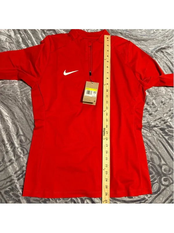 Nike EUC Women's Storm-Fit 1/4 Zip Top Red Small - $105 Retail h - Image 11