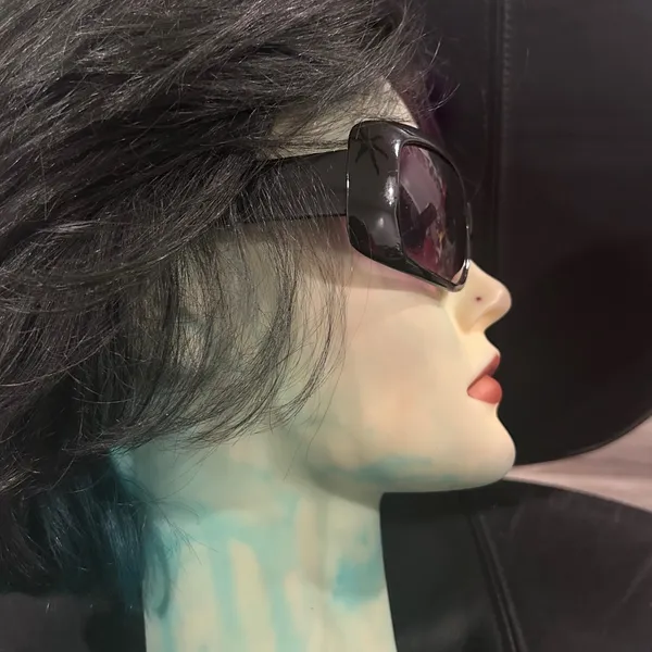 Stylish Dark Brown Sunglasses - Image 6