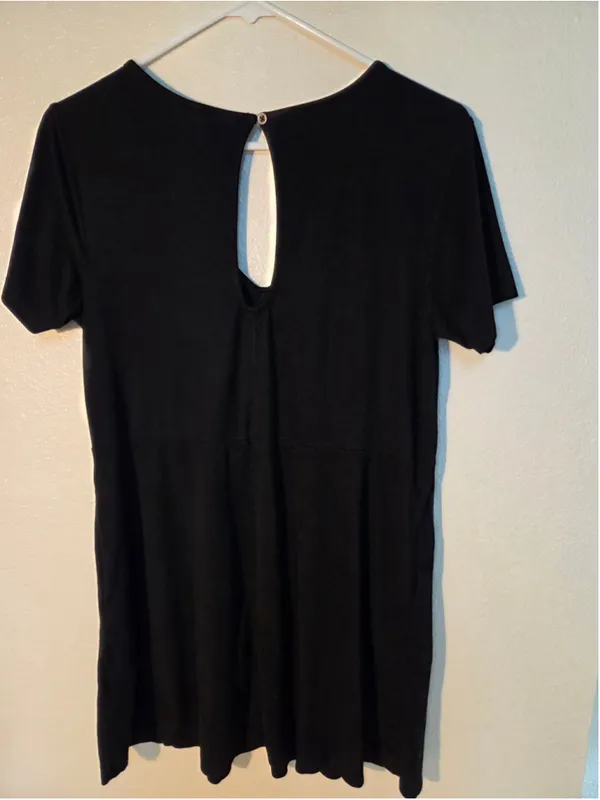 Women’s Keyhole Cutout Tunic Mini Dress Fitted Stretch Knit Black Medium W-246 - Image 2