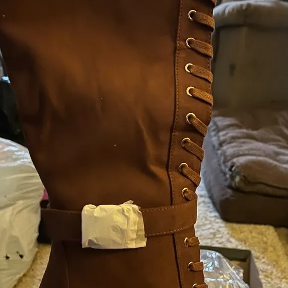 Women’s Boots Brown Size 11 - Image 2