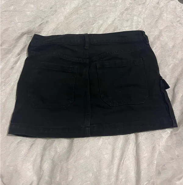PacSun Black Cargo Mini Skirt - Image 3
