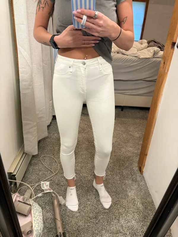 Abercrombie & Fitch Simone High Rise Ankle Jeans White Distressed Hem Size 25 0R - Image 8