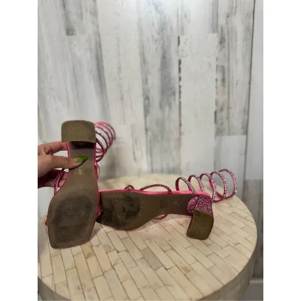 Spiral rhinestones strappy block heels size 6 - Image 3
