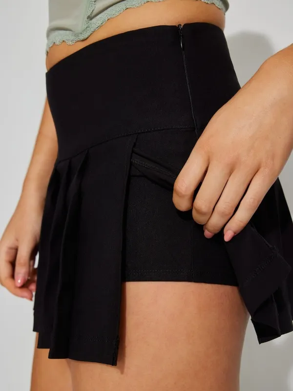Garage Black Pleated Skort with Built-In Shorts - Image 2