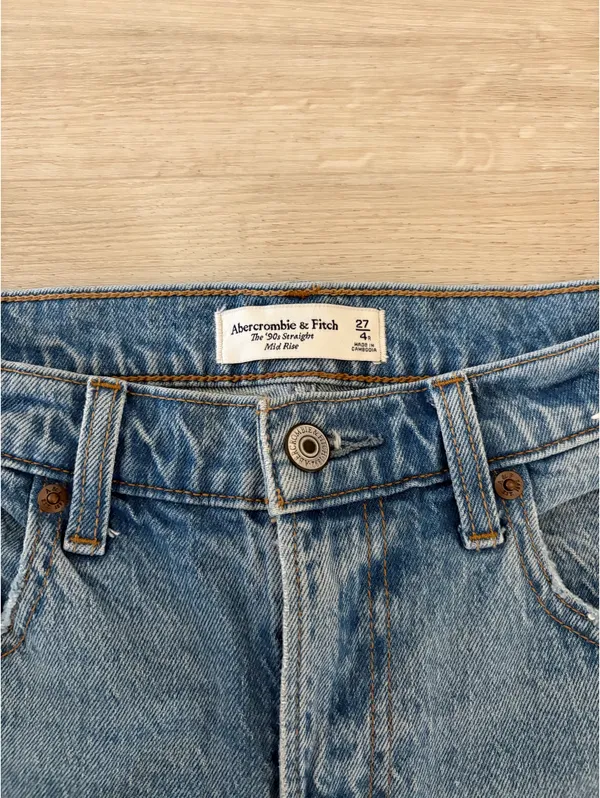 Abercrombie 90s Straight Jeans - Image 2