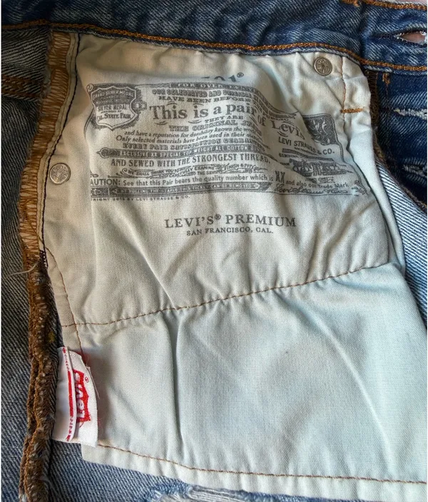 Levi’s 501 Shorts Premium - Image 5