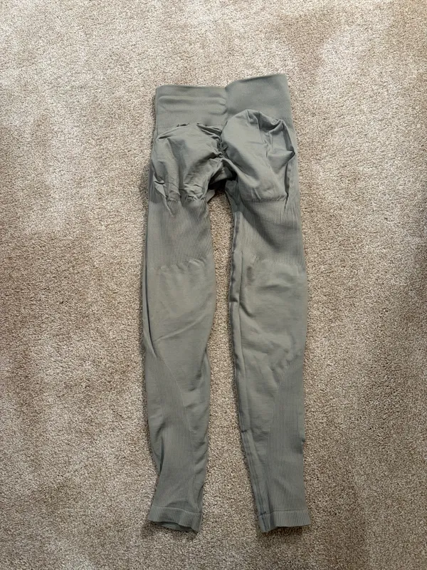 Lazuli Label Scrunch Sculpt Leggings Green Size XS - Image 3