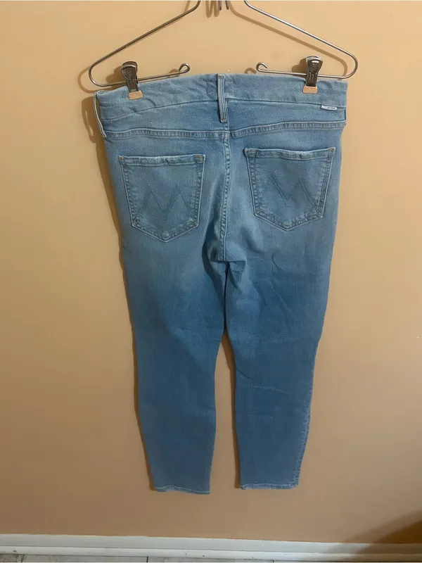Mother The Looker Crop Jeans in Fresh Catch - Image 5