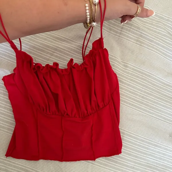Princess Polly Red Crop Top!! - Image 3