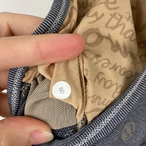 Lululemon Flow Y Bra Blue White Stripe Women’s Size 8 Active Sports Bra Light - Image 6