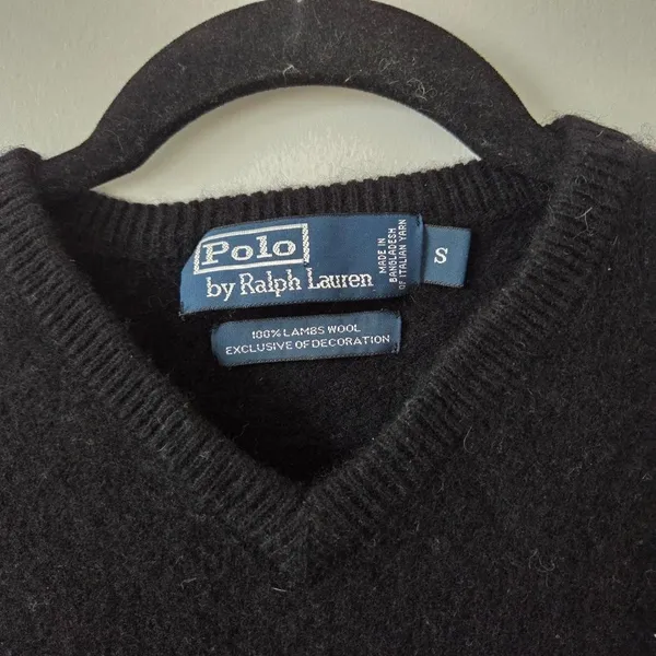 Polo Ralph Lauren 100% Lambswool Sweater Black Purple Pony Women Small *Flawed* - Image 5