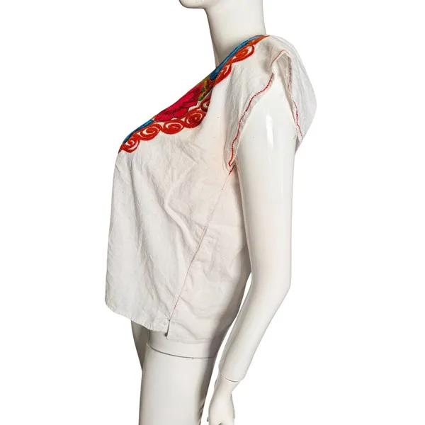 Vintage Mexican Embroidered Floral Huipil Blouse White V-Neck Cap Sleeve Top M - Image 3