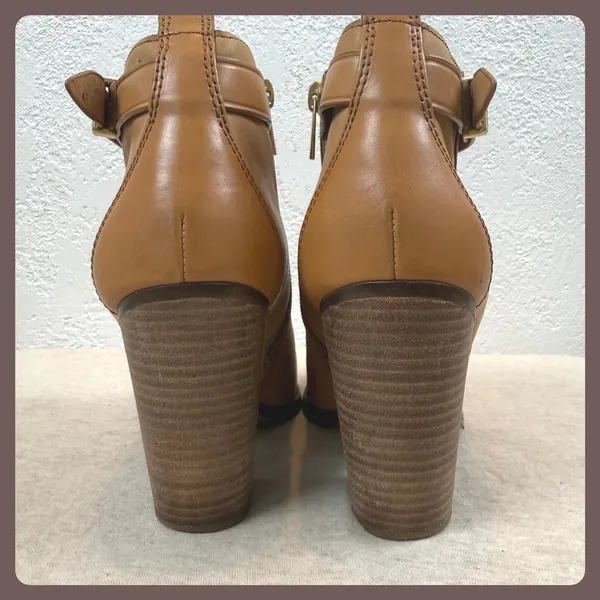 Coach Tan Leather Side Zip Block Heel Ankle‎ Booties Women's Size 7.5 - Image 5