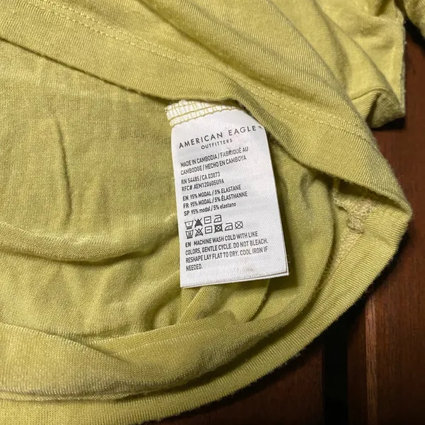 American Eagle Yellow Women's Top size M - Image 5