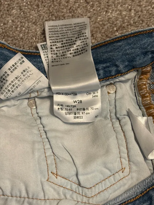 Levi’s 501 Shorts - Image 4