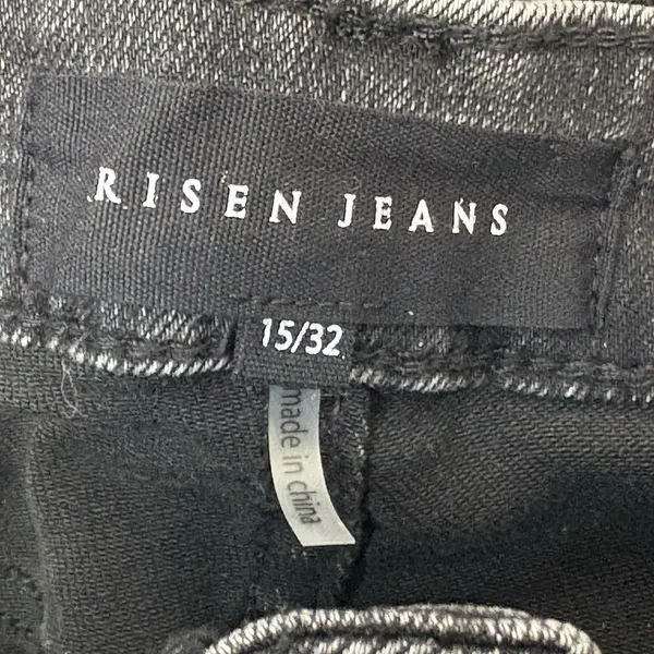 Risen Women's High Rise Distressed Raw Hem Flare Jeans 32/15 NWT - Image 8