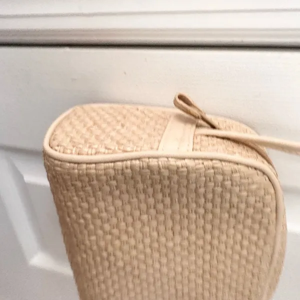 Etienne Aigner Vintage Woven Straw Leather Beige Crossbody Top Zip Bag - Image 3