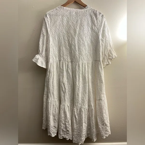 Sundance Jasmine White Eyelet midi Dress tiered asymmetric M petite - Image 4