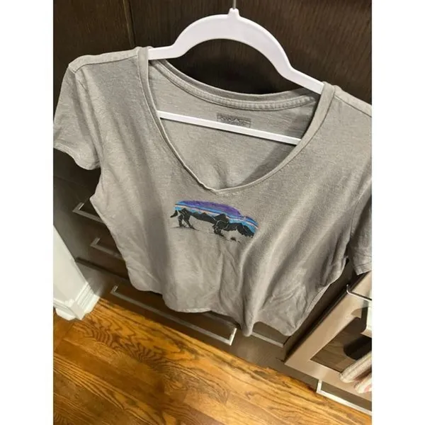 Patagonia woman’s short sleeve shirt‎ XL - Image 2