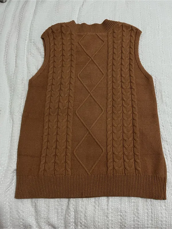 Cable Knit V-Neck Sweater Vest - Camel Tan Sz L Oversized Fit Soft Thick - Image 4