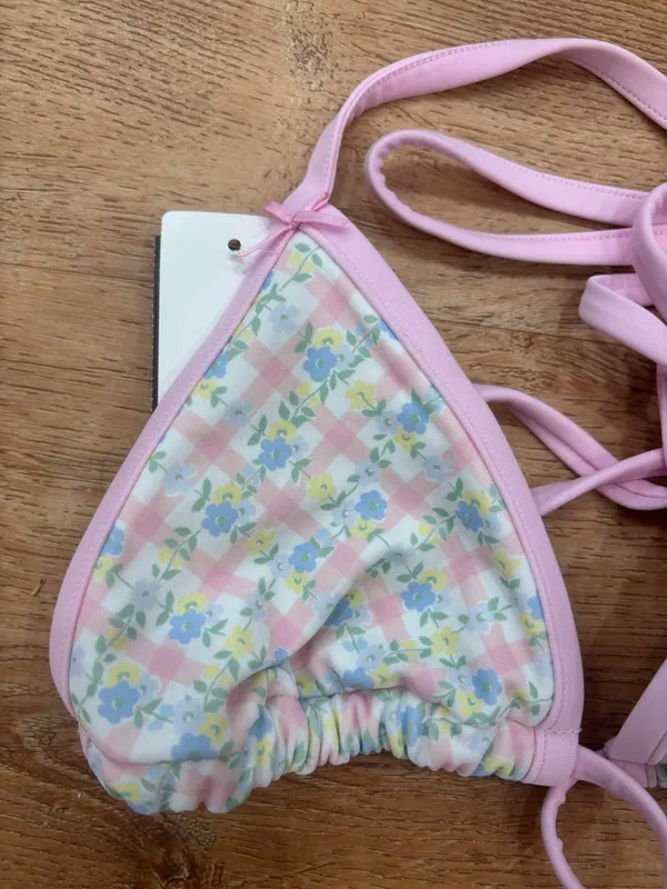 Frankies Bikinis floral pink top - Image 2