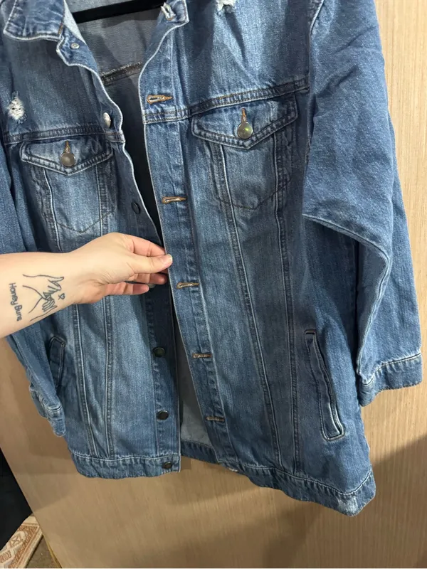 Women’s bp Distressed Oversized Medium Wash Denim Jacket Size XXS - Image 2