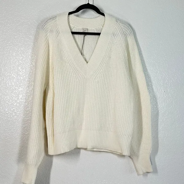 NWT L Cream V-neck sweater A New Day chunky ribbed knit pullover oversized - Image 2